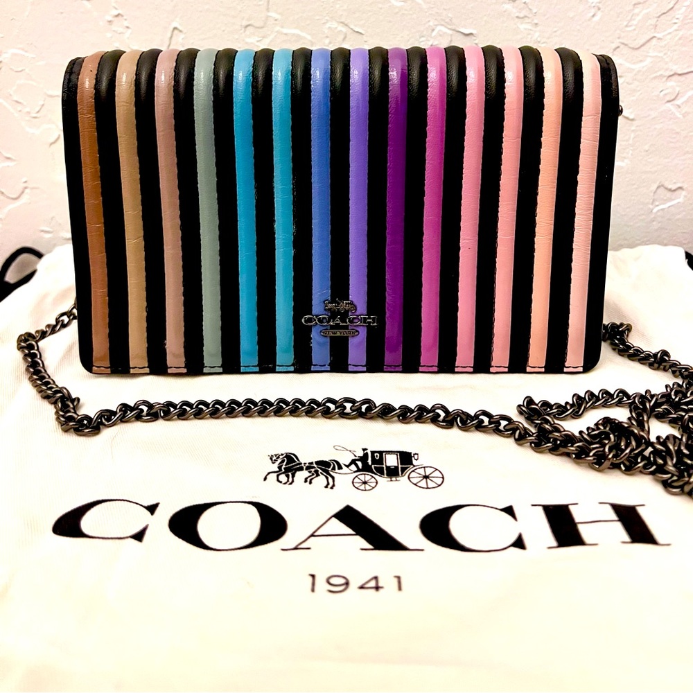 💕🌈 NWOT Coach Callie Foldover Chain Clutch With Rainbow Ombré Quilting